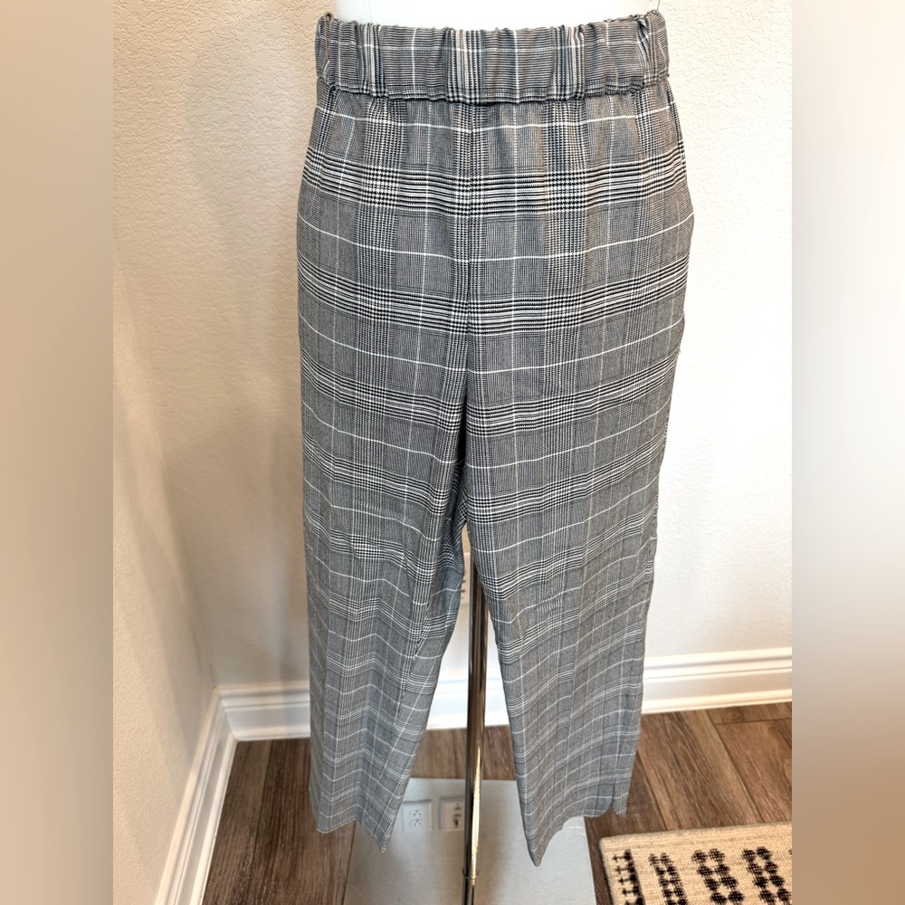 Banana Republic Stretch Plaid Cropped Pants - Size S